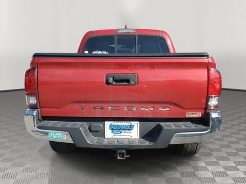2020 Toyota Tacoma 