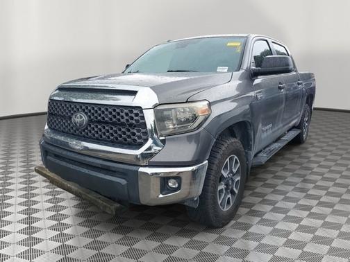 2018 Toyota Tundra SR5