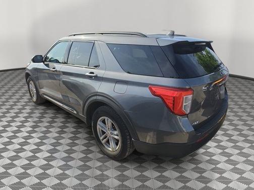 CARBONIZED GRAY METALLIC 2023 Ford Explorer XLT