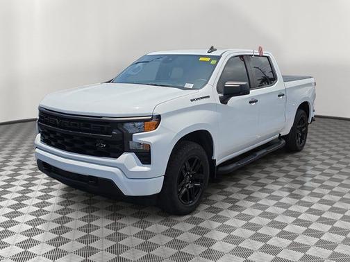 Summit White 2024 Chevrolet Silverado 1500 CUSTOM