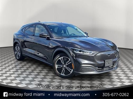 2022 Ford Mustang Mach-E SELECT
