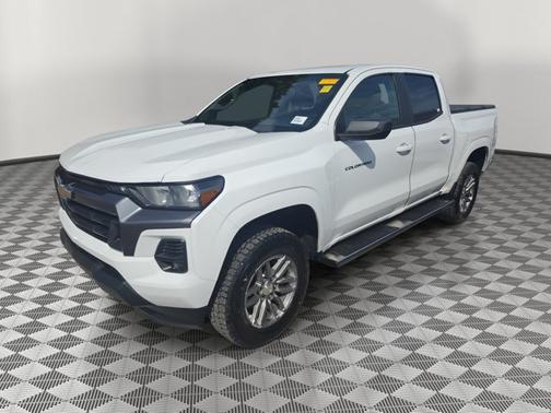Summit White 2023 Chevrolet Colorado LT