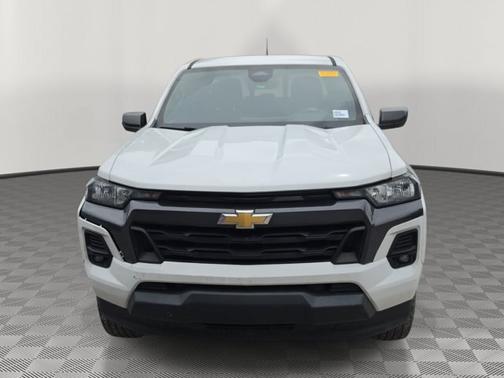 Summit White 2023 Chevrolet Colorado LT