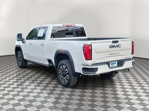 White Frost Tri-Coat 2025 GMC Sierra 1500 DENALI ULTIMATE