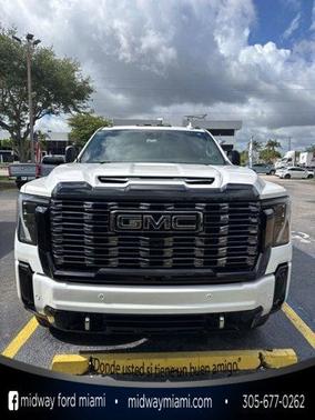 White Frost Tri-Coat 2025 GMC Sierra 1500 DENALI ULTIMATE