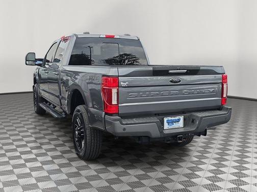 CARBONIZED GRAY 2022 Ford F-250 LARIAT