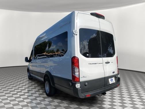 2024 Ford Transit-350 XLT
