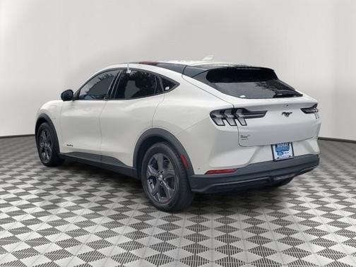 2021 Ford Mustang Mach-E SELECT