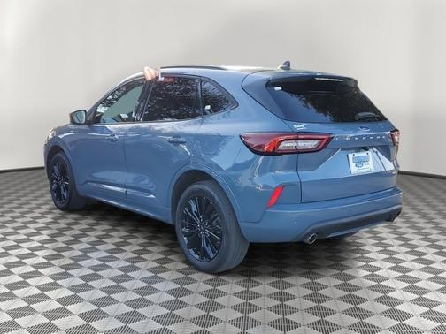 2023 Ford Escape ST-LINE ELITE