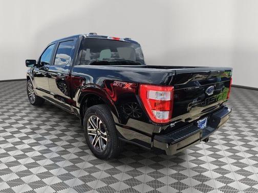 AGATE BLACK METALLIC 2023 Ford F-150 XL
