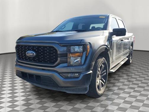 CARBONIZED GRAY METALLIC 2023 Ford F-150 XL