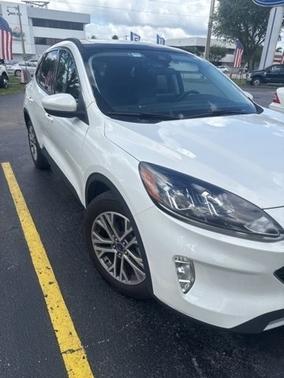 2022 Ford Escape SEL