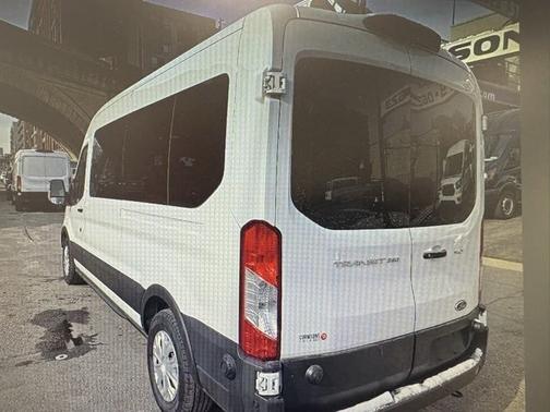 2024 Ford Transit-350 XLT