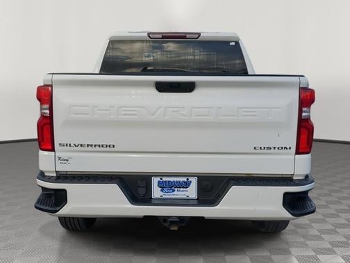 2020 Chevrolet Silverado 1500 CUSTOM