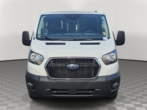 OXFORD WHITE 2025 Ford Transit-250 BASE