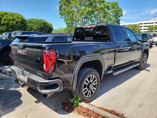 Onyx Black 2022 GMC Sierra 1500 AT4