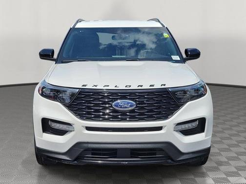 STAR WHITE MET TRI-COAT 2023 Ford Explorer ST-LINE