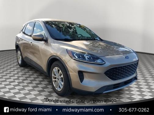 2020 Ford Escape SE