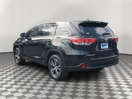 2018 Toyota Highlander LE PLUS