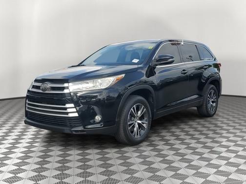 2018 Toyota Highlander LE PLUS