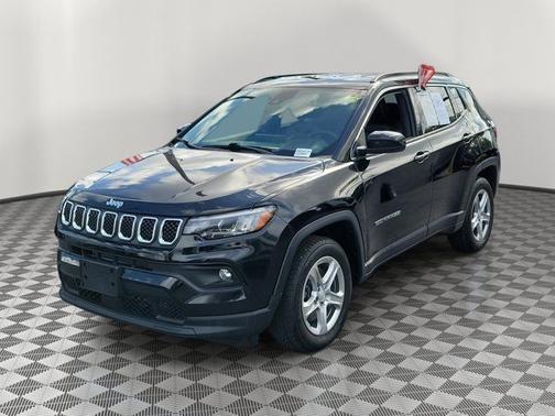 Diamond Black 2024 Jeep Compass LATITUDE