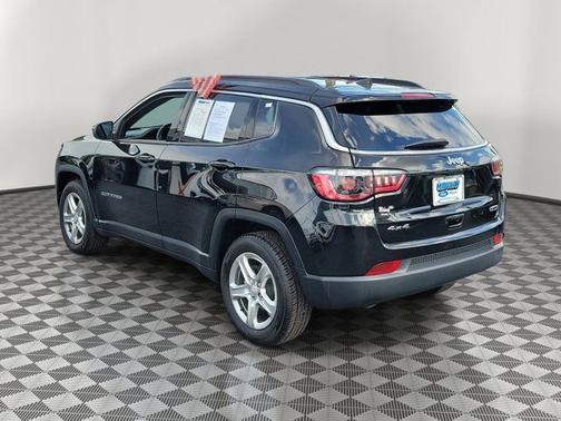 Diamond Black 2024 Jeep Compass LATITUDE