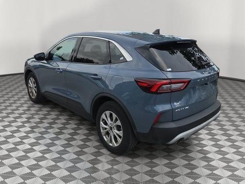 VAPOR BLUE METALLIC 2023 Ford Escape ACTIVE