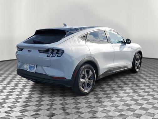 2023 Ford Mustang Mach-E SELECT
