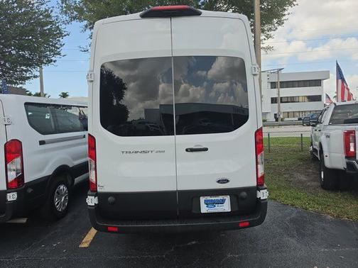 OXFORD WHITE 2024 Ford Transit-250 148 WB HIGH ROOF EXTENDED CARGO
