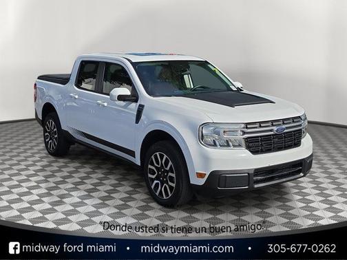 OXFORD WHITE 2022 Ford Maverick LARIAT