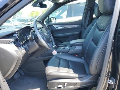 2021 Cadillac XT6 LUXURY
