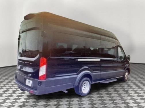 AGATE BLACK METALLIC 2023 Ford Transit-350 XLT