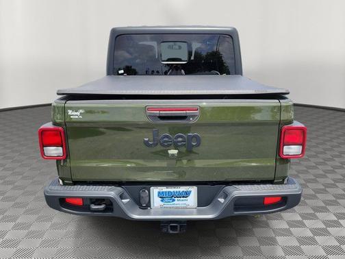 Sarge Green Clearcoat 2022 Jeep Gladiator SPORT