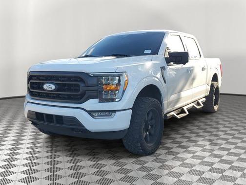 OXFORD WHITE 2022 Ford F-150 XLT