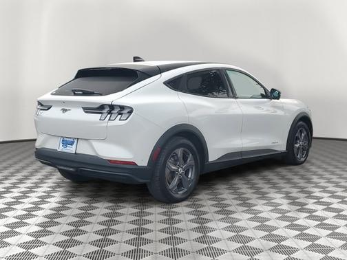 2023 Ford Mustang Mach-E SELECT