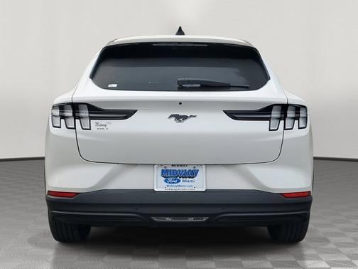 2023 Ford Mustang Mach-E SELECT