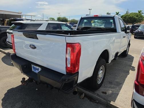 OXFORD WHITE 2024 Ford F-250 XL