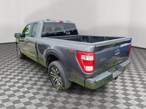 CARBONIZED GRAY METALLIC 2023 Ford F-150 XL