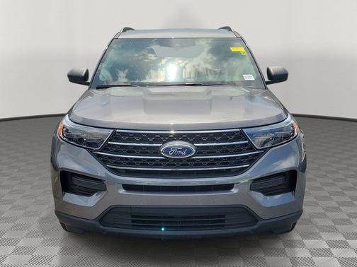 CARBONIZED GRAY METALLIC 2023 Ford Explorer XLT