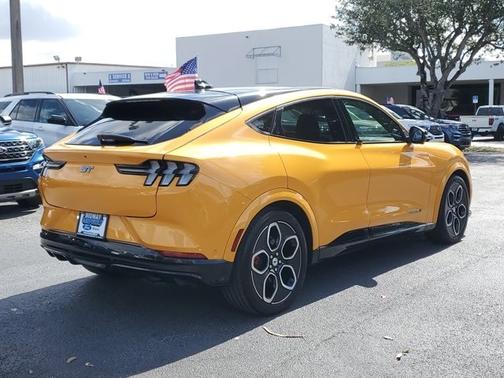 2021 Ford Mustang Mach-E GT
