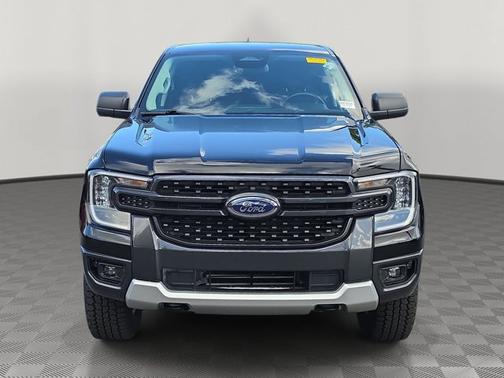 SHADOW BLACK 2025 Ford Ranger XLT