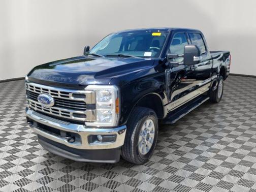 AGATE BLACK 2024 Ford F-250 XLT