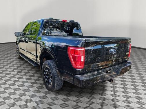 AGATE BLACK METALLIC 2022 Ford F-150 XLT