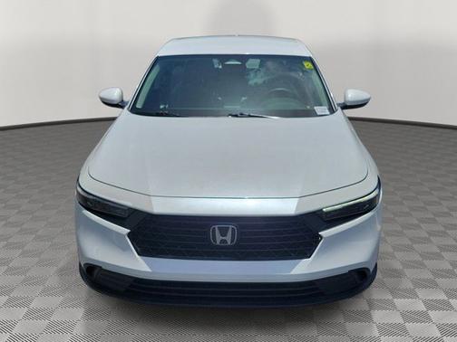 Platinum White Pearl 2023 Honda Accord LX
