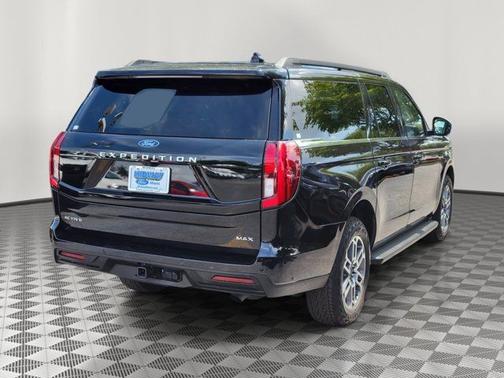 AGATE BLACK METALLIC 2025 Ford Expedition ACTIVE