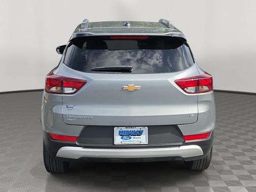 Sterling Gray Metallic 2025 Chevrolet Trailblazer LT