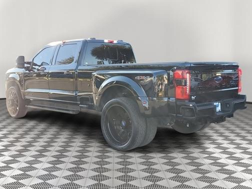 2023 Ford F-350 LARIAT SUPER DUTY