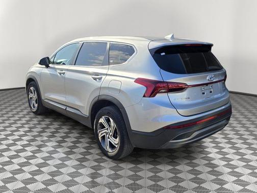 Shimmering Silver Pearl 2023 Hyundai SANTA FE SE