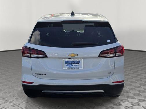 Summit White 2024 Chevrolet Equinox LT