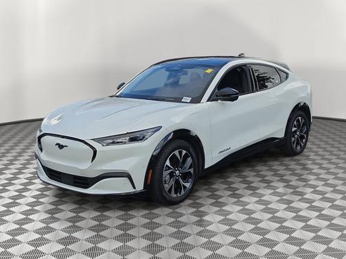 STAR WHITE MET TRI-COAT 2023 Ford Mustang Mach-E PREMIUM